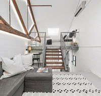 Converted Warehouse City Loft - Accommodation Sydney