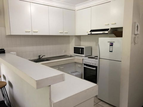 Copacabana Apartments - Accommodation Sydney 2
