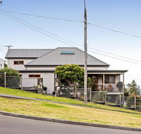 Corner Cottage