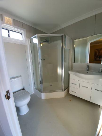 Cornwall House Accommodation - Sydney 4u 2