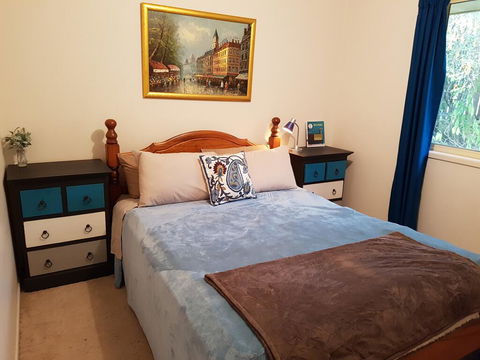 Cosy Quiet Bedroom Ferny Grove - Sydney 4u 0