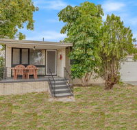 Cosy Neat and Convenient Holiday House - Sydney 4u