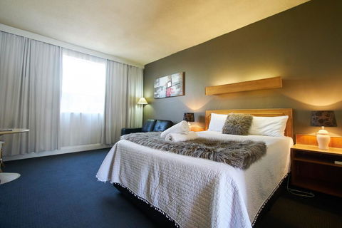 Country Comfort Armidale - Sydney 4u 3