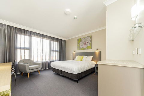Cowra Services Club Motel - Sydney 4u 0