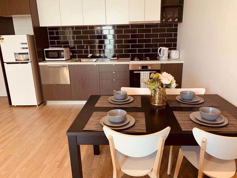 Cozy & Brand New Apt In The Heart Of Western - Sydney 4u 2
