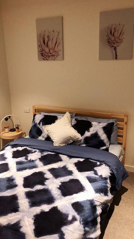 Cozy & Convenient 1Bdr Aparment + FREE Parking - Sydney 4u 3