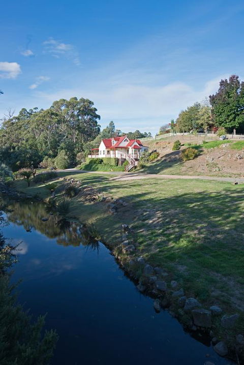 Crabtree Riverfront Cottages - Accommodation Sydney 3