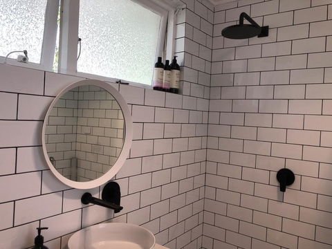 Cronulla Accommodation - Sydney 4u 1