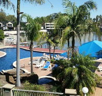 Cypress Water Front Apartments - Sydney 4u