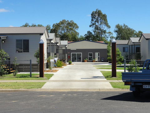 Dalby Tourist Park - Sydney 4u 0