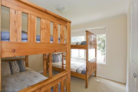 Darian Townhouse 1-28 - Sydney 4u 1