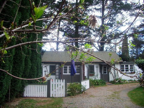 Devon Long Barn - Sydney 4u 0