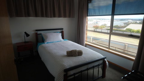 DevonPORT VIEWS!!! - Accommodation Sydney 2