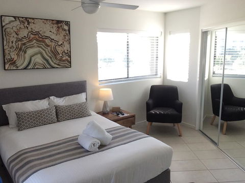 Direct Hotels - North Shore Kawana - Sydney 4u 3