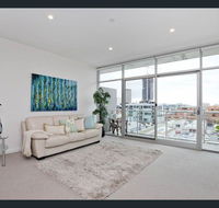 Down Town on Pirie - Heart of East End - Wifi - Netflix - Accommodation Sydney