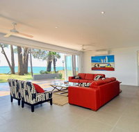 Ebb and Flow  Corlette - Accommodation Sydney