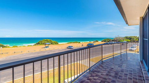 Edgewater 1 - Accommodation Sydney 3