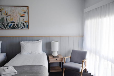 Eight Spence - Accommodation Sydney 1