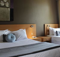El Toro Motor Inn - Sydney 4u
