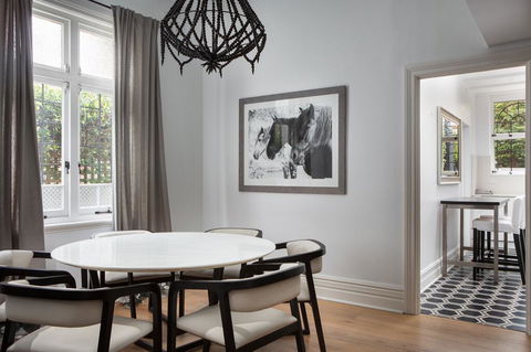Elegant 3-Bed Heritage House Near Parks And Cafes - Sydney 4u 2