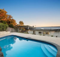 Ellerina Sea Vista Luxury Family Retreat with sauna pool amazing water views walk to beach - Sydney 4u