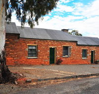 Emma Tiver Heritage Cottage - Sydney 4u