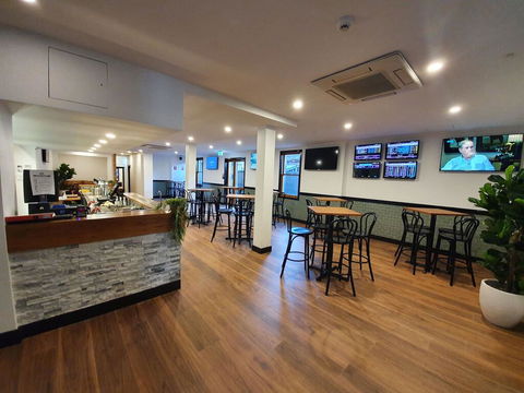 Empire Hotel Goulburn - Sydney 4u 2