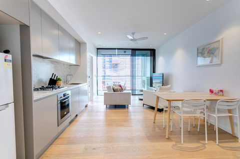 ENCORE IV: Bondi Junction - Accommodation Sydney 1