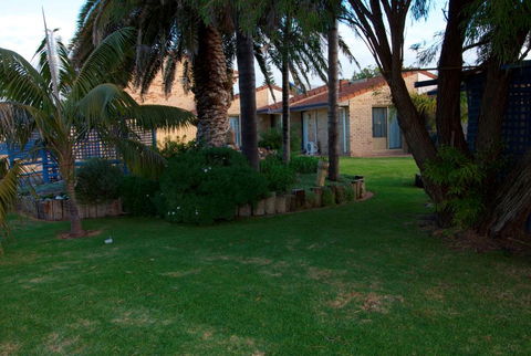 Esperance Beachfront Resort - Sydney 4u 2
