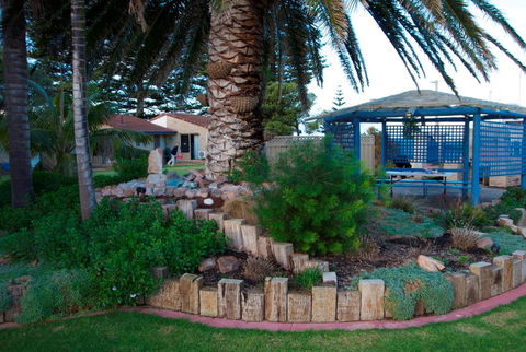 Esperance Beachfront Resort - Sydney 4u 3