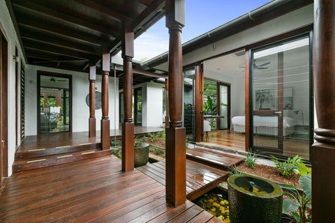 Esprit Luxury Retreat Palm Cove - Sydney 4u 2