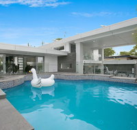 Essence of Broadbeach - Accommodation Sydney