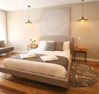 EVOLVE Near Adelaide CBD - Netflix / Wine / Lock up Garage - Sydney 4u