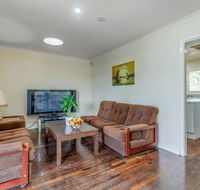 Exclusive Handy Holiday House - Sydney 4u