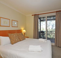 Executive 1 bedroom Spa Villa located within Cypress Lakes Resort - Sydney Resort