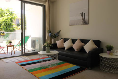 Exquisite Family Home +Parking, Close To CBD - Sydney 4u 1