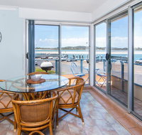 Fairholme 8 Perfect Lakefront Position - Sydney Resort