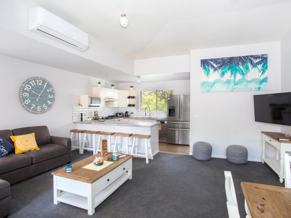 Mollymook NSW Accommodation Sydney
