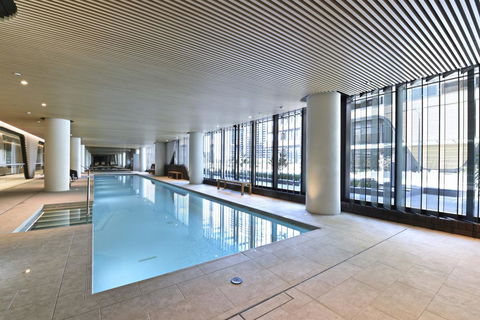 Family Loved-2BR Apt @ Docklands - Free Parking - Sydney 4u 1