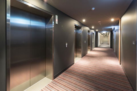 Family Loved-2BR Apt @ Docklands - Free Parking - Sydney 4u 2