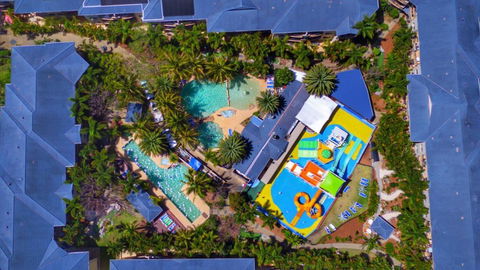 FAMILY PARADISE - Accommodation Sydney 0