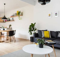 Felix - Gorgeously Designed Home - Sydney 4u