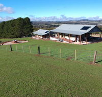 Fellcroft Farmstay - Sydney 4u