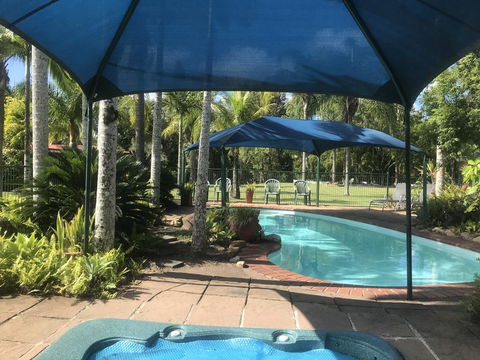 Ferns Hideaway Resort - Sydney 4u 2