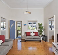 Fingal Beach Shack  Fingal Bay - Sydney Resort