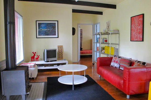 Finisterre Beach House - Sydney Resort 1