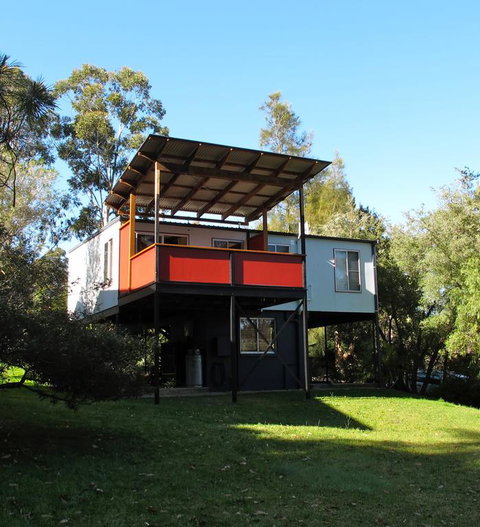 Finisterre Beach House - Sydney Resort 3