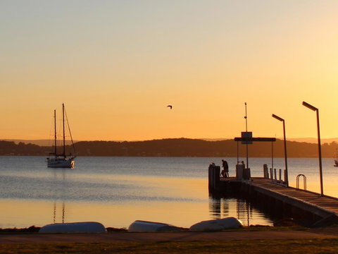 Flexi 2 At Belmont - Accommodation Sydney 1