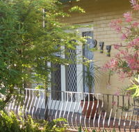 Flying Spur Motel - Sydney 4u