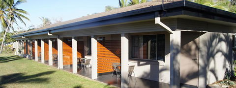 Forrest Beach Hotel/motel - Sydney 4u 1